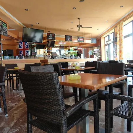 酒店 Morfeas 卡沃斯