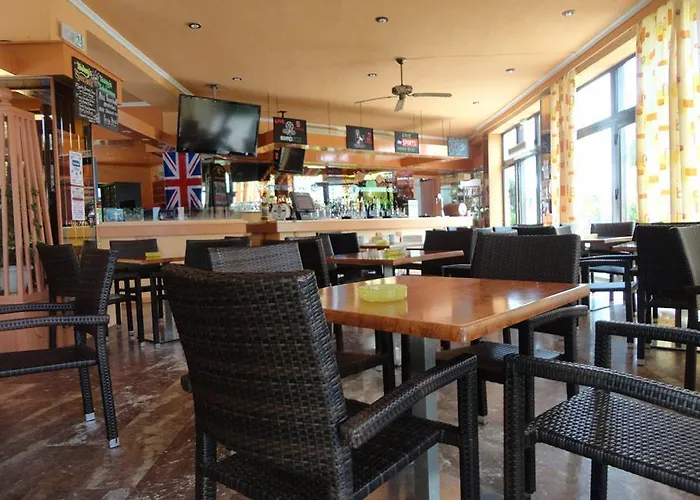 酒店 Morfeas 卡沃斯