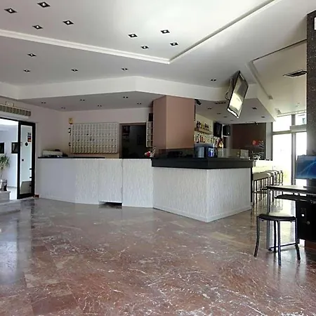 Hotel Morfeas 2*