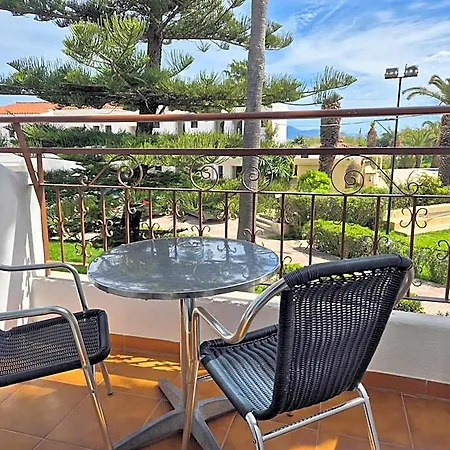 Morfeas Hotel