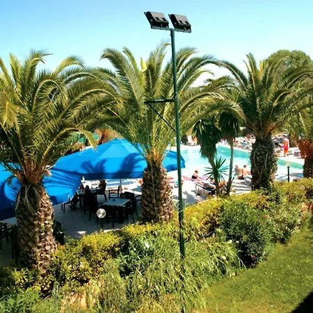 Morfeas 2* קאבוס