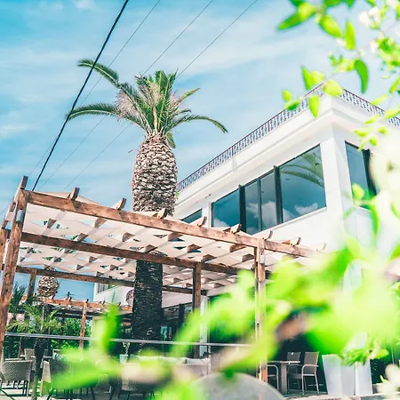 Morfeas Hotel